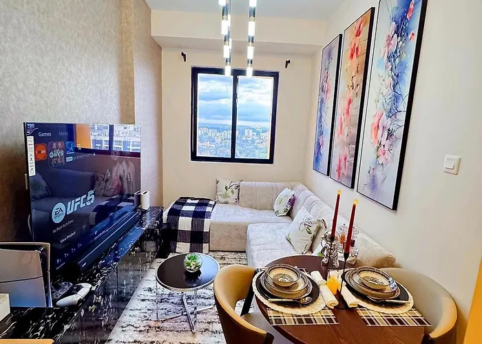 Cozy 1Br Getaway, Gym, Pool & City Convenience