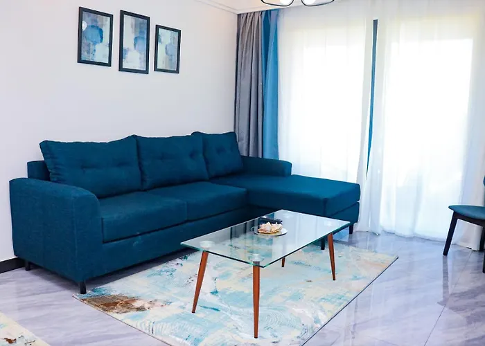 The Best Beautifully Furnished Apartments In Kilimani Near Yaya Center ,Close Proximity To Major Shopping Malls ,Restaurants With Luxurious Modern Facilities