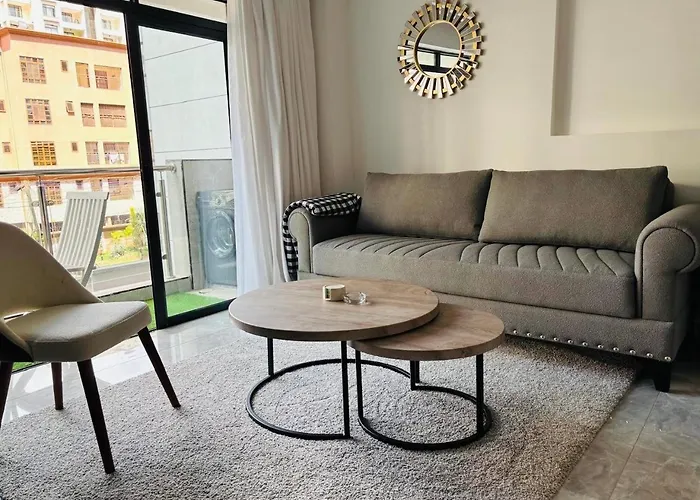 City Oasis Gardens, Charming One Bed