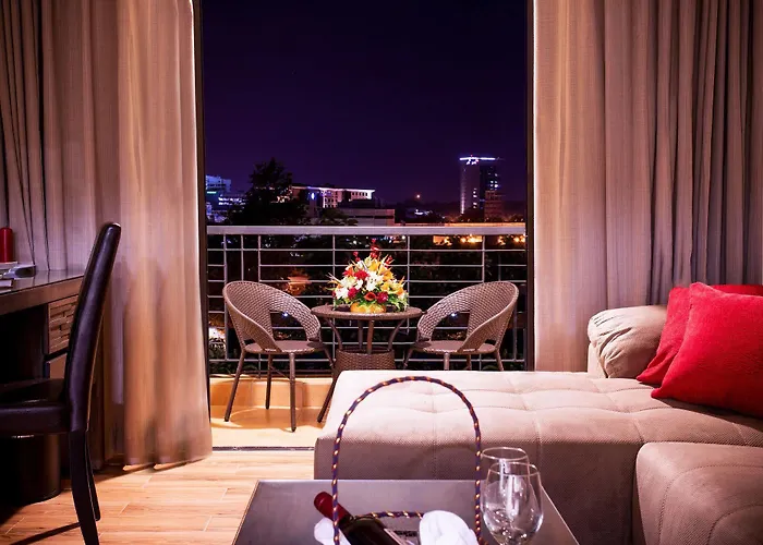 Bidwood Suite Hotel