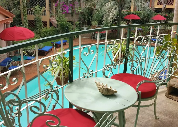 Woodmere Grand Hotel & Serviced Apartments