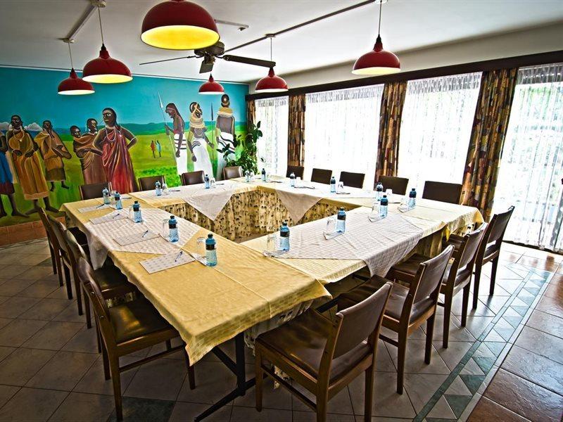 Sentrim Boulevard Hotel 4*