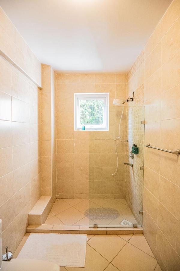 Guest house Sebuleni Westlands 4*