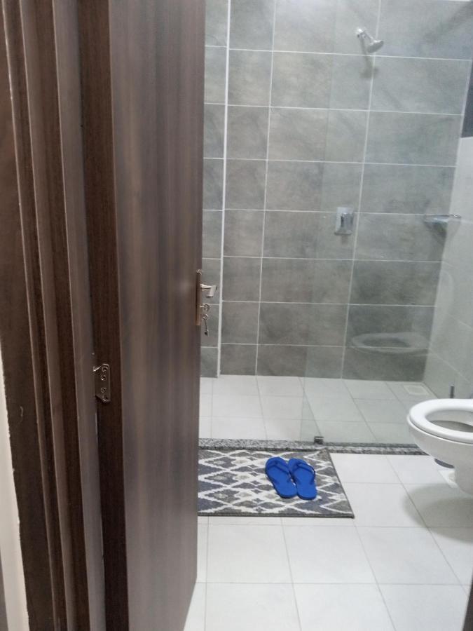 Silverstone -modern Living 1 Bedroom Near Yaya - Gym&pool Apartment *