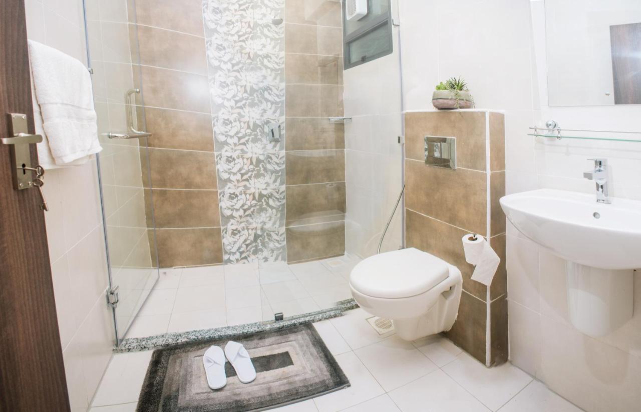 Silverstone -modern Living 1 Bedroom Near Yaya - Gym&pool Apartment