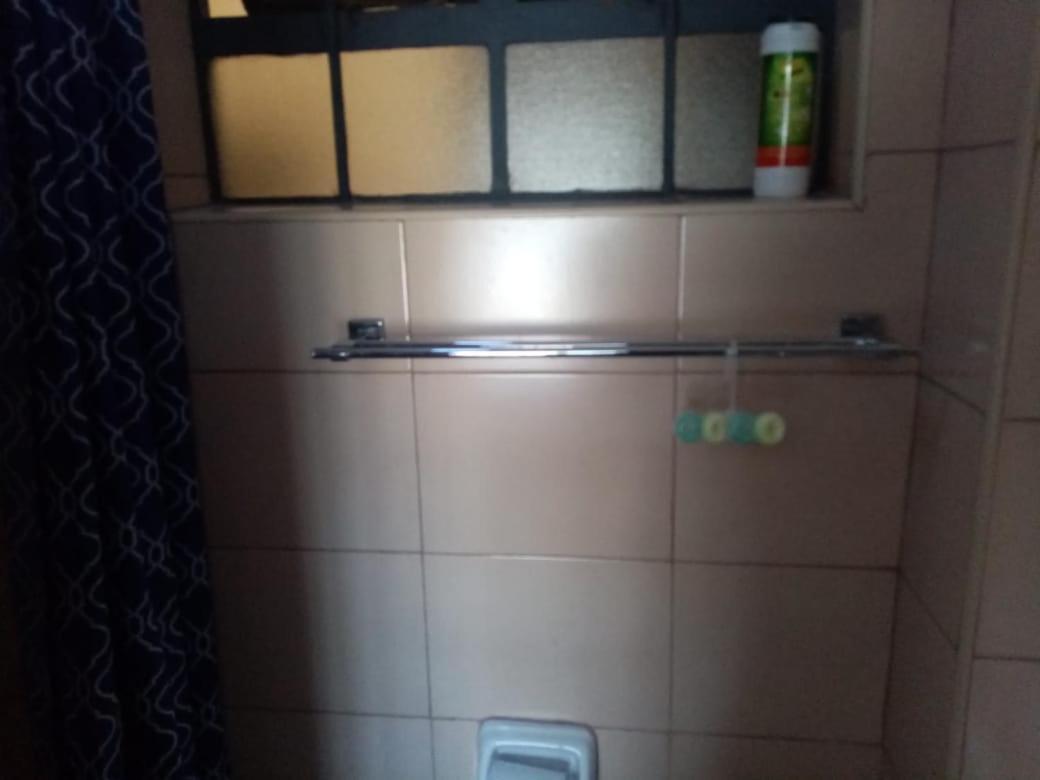 Kim - Mvuli Studio Bed & Breakfast Nairobi