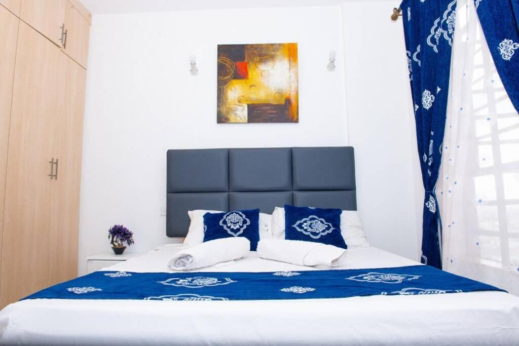 Apartment West Suites Next To Nyayo Stadium Nairobi