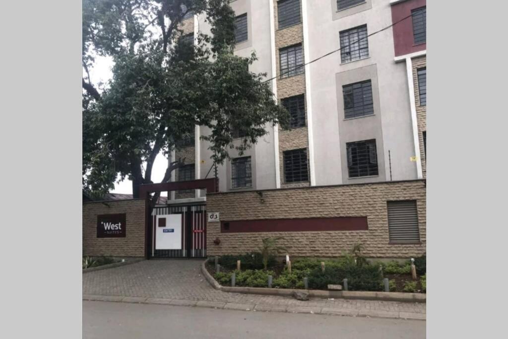 West Suites Next To Nyayo Stadium Apartment Nairobi