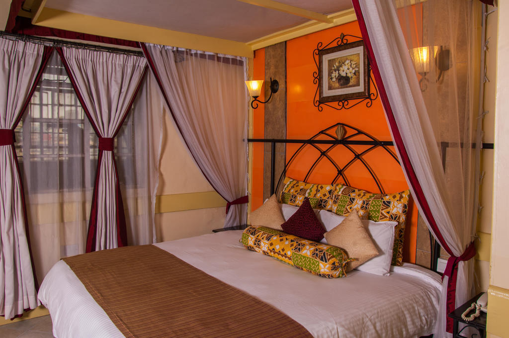 Hotel Kahama