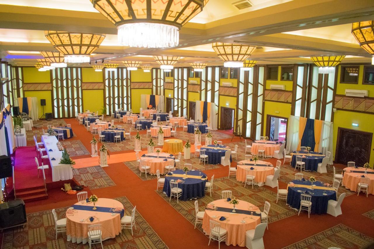 Hotel Safari Park 4*
