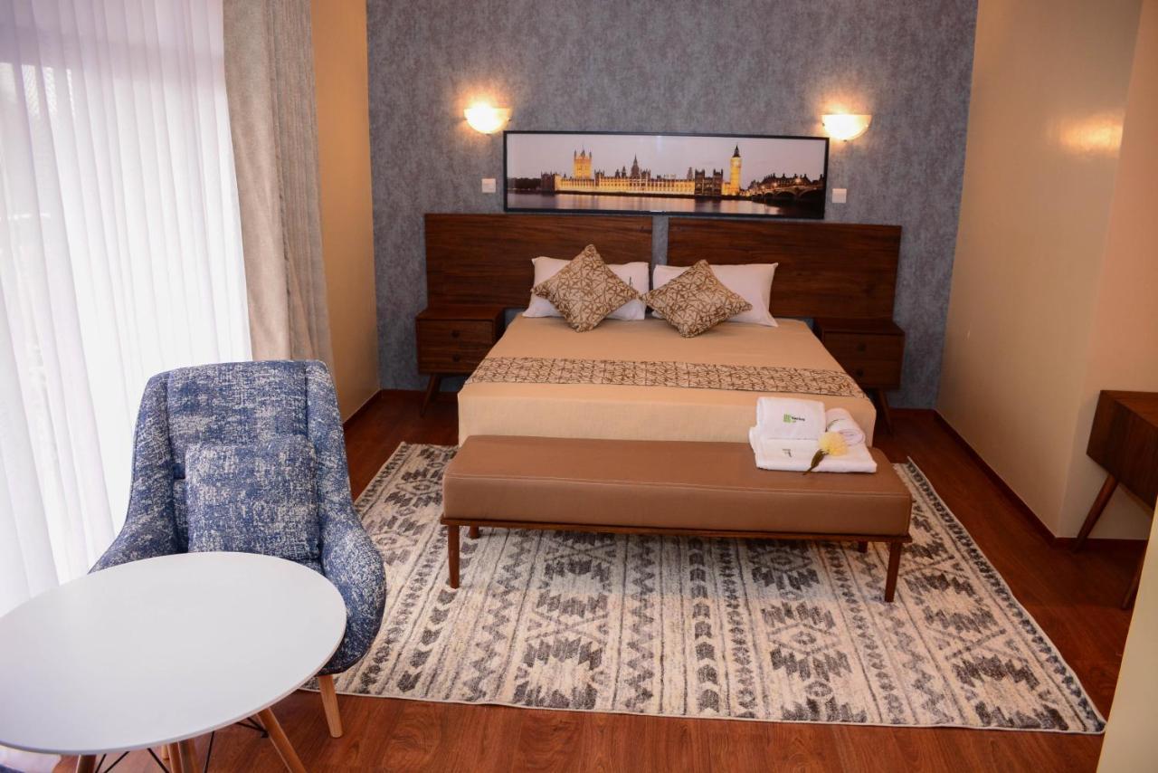 Lux Westlands Penthouse