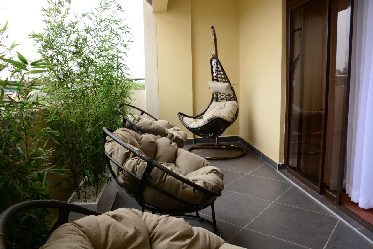 Lux Westlands Penthouse *
