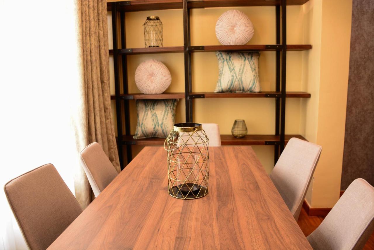 Lux Westlands Penthouse *