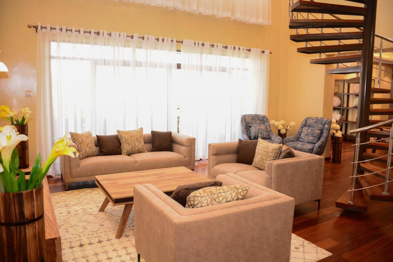 Lux Westlands Penthouse *