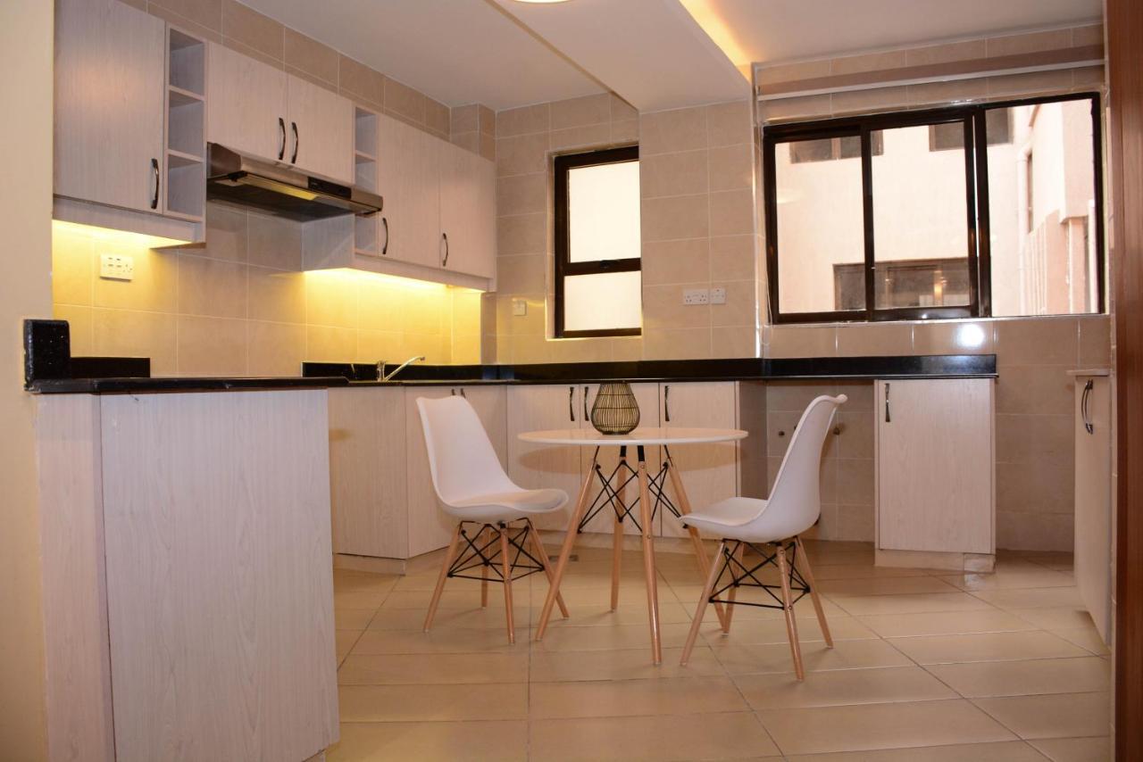 Lux Westlands Penthouse *