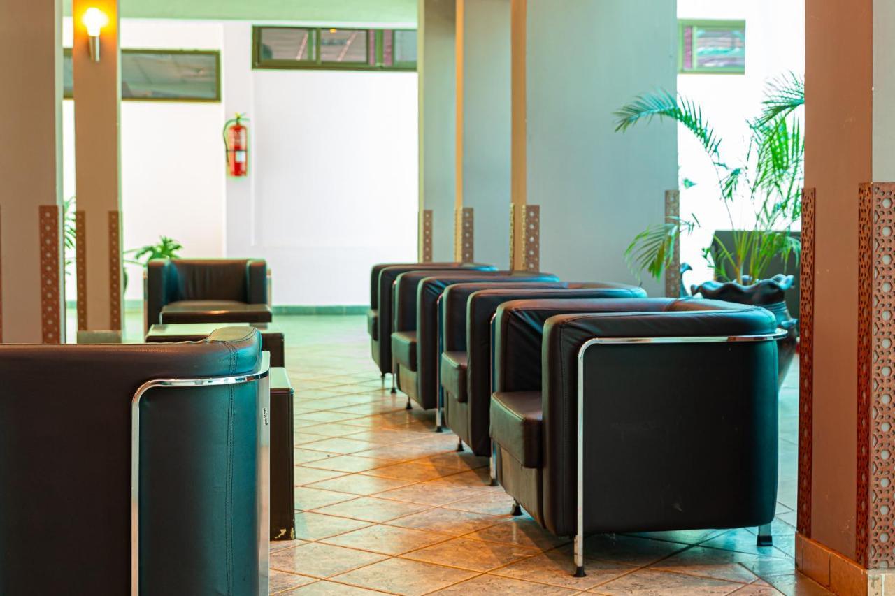 Desmond Tutu Conference Centre Hotel 3*