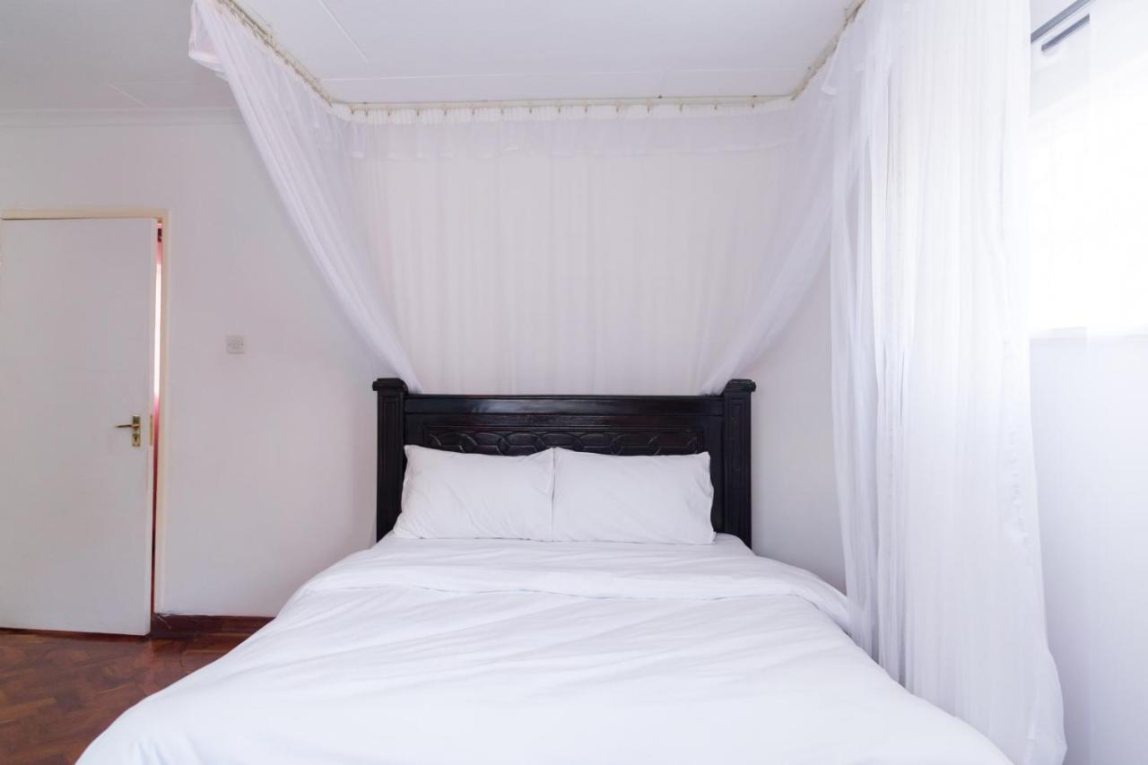 Celio Jardine Lavington Guest house