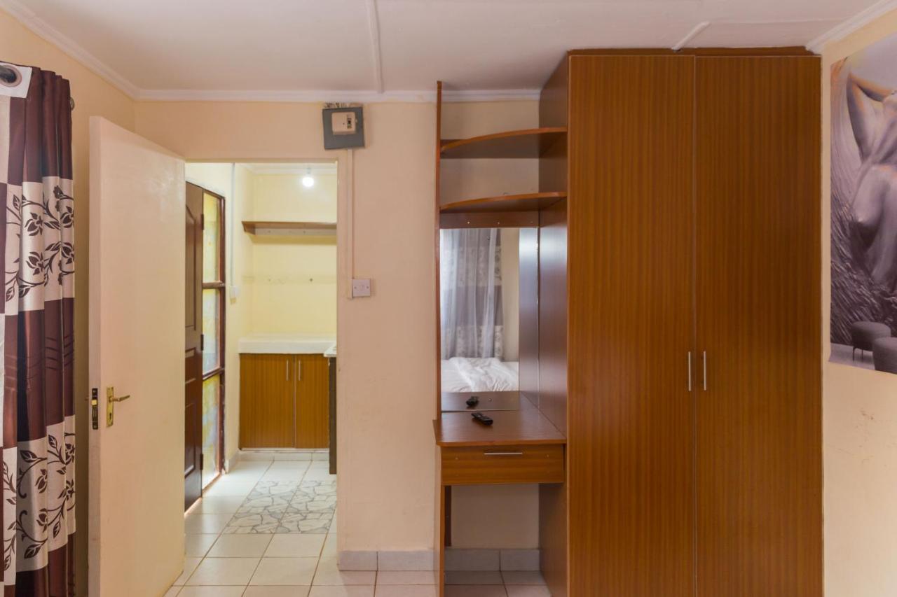 Guest house Celio Jardine Lavington 2*