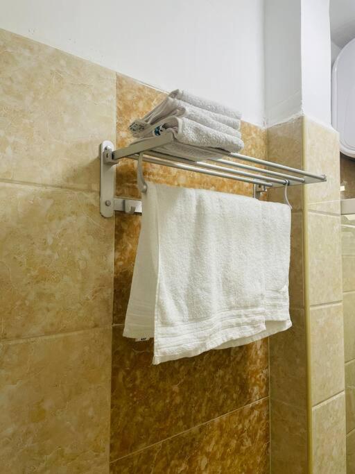 Cozy And Budget Studio In A Kilimani Apartment