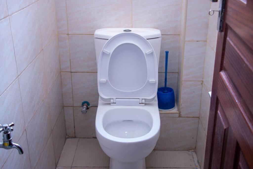 Lovely Fully Furnished And Serviced 4-bedroom * Nairobi