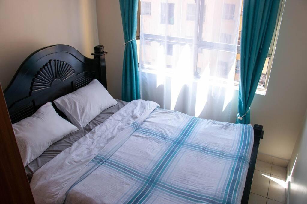 Lovely Fully Furnished And Serviced 4-bedroom Apartment