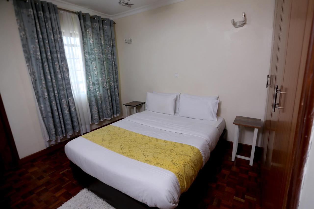 Homestay Esao Airport Suites