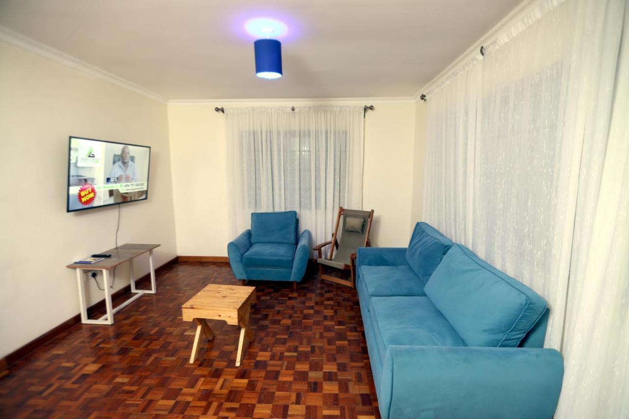 Esao Airport Suites Homestay