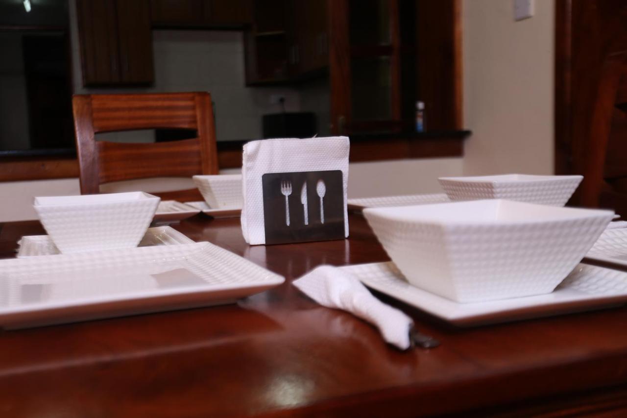 Homestay Esao Airport Suites