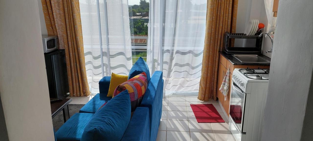 Apartment Cosy Studio With Swimming Pool, Free Parking *