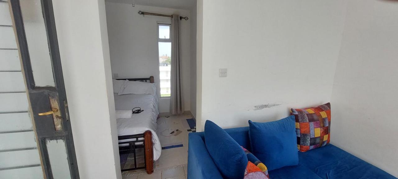 Apartment Cosy Studio With Swimming Pool, Free Parking