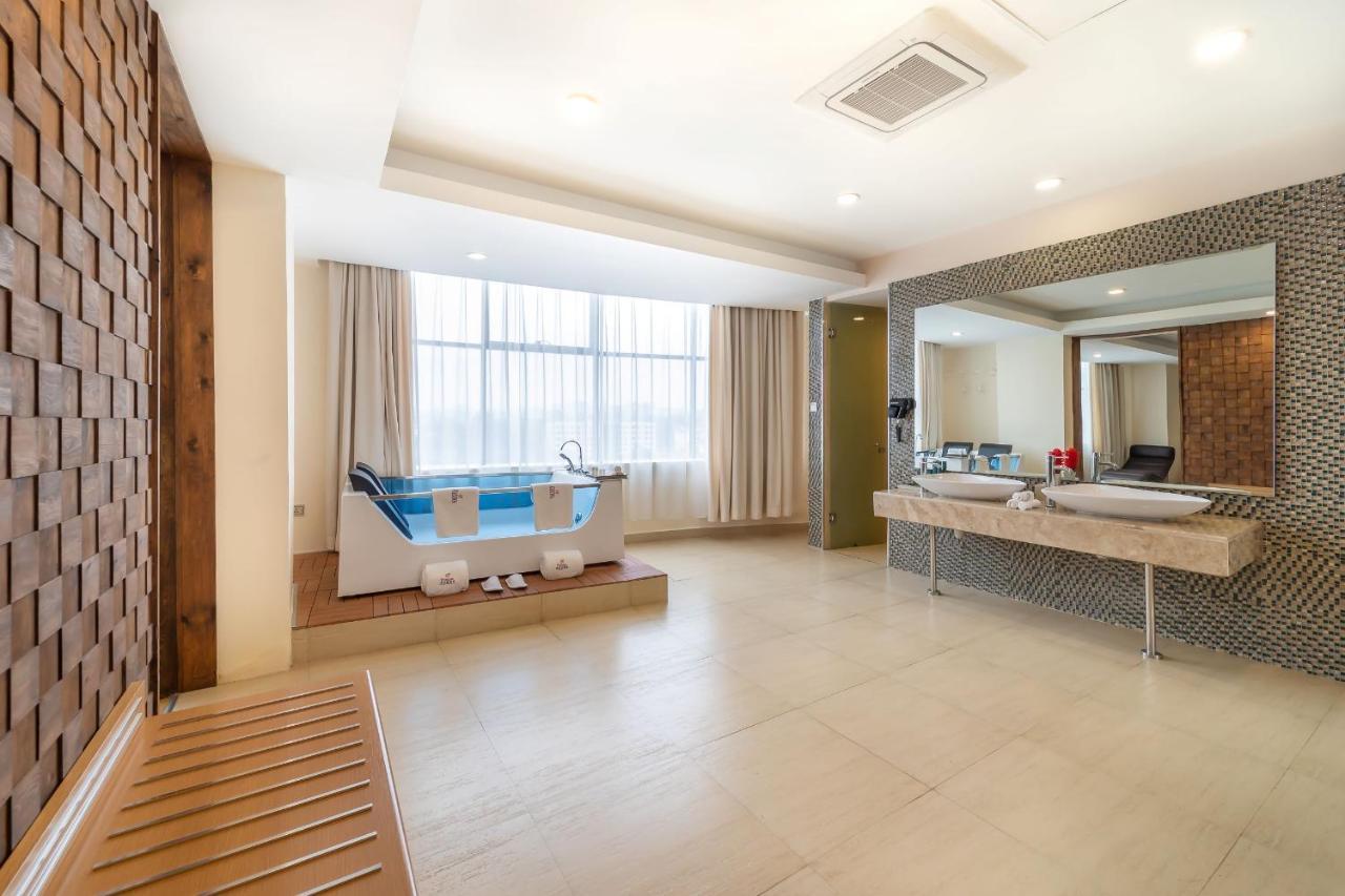 Hotel Prideinn Azure Westlands
