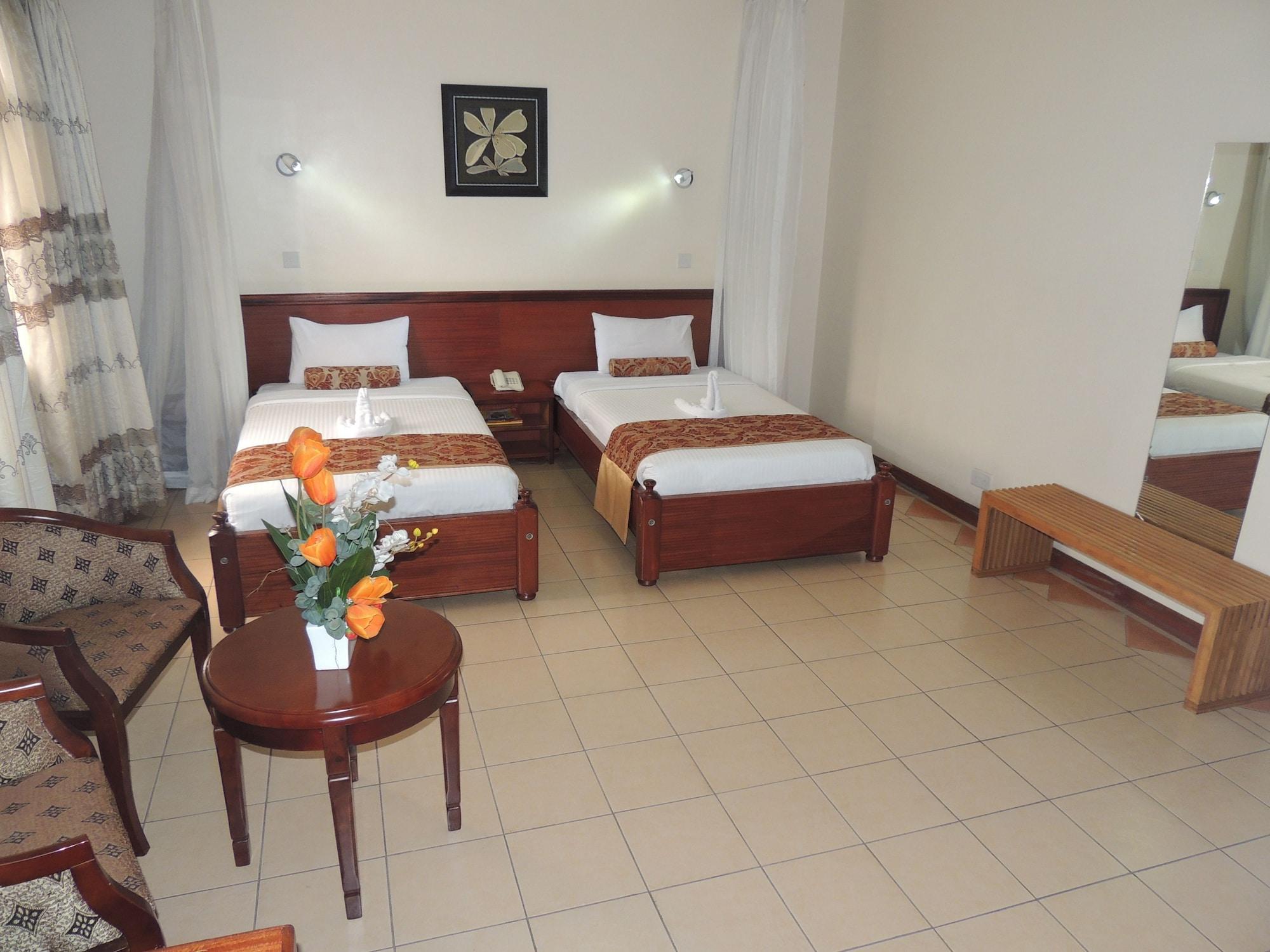 Hennessis Hotel 3*
