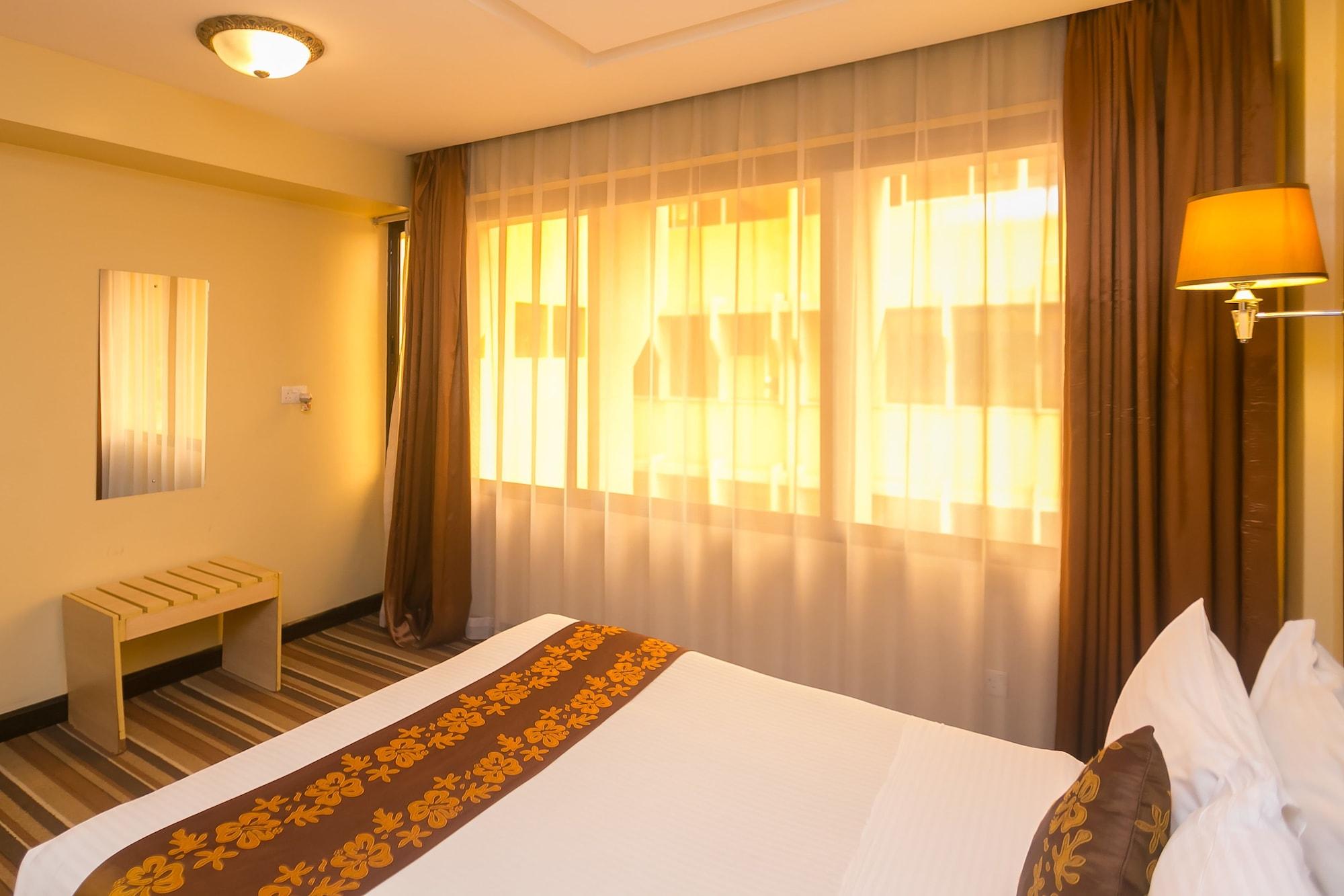 The Clarion Hotel 3*