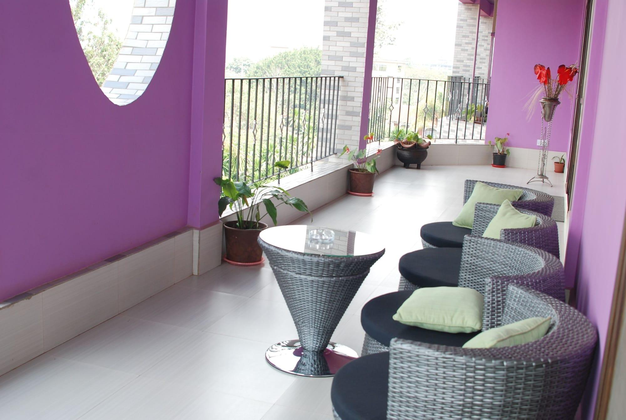 Aparthotel The Panari