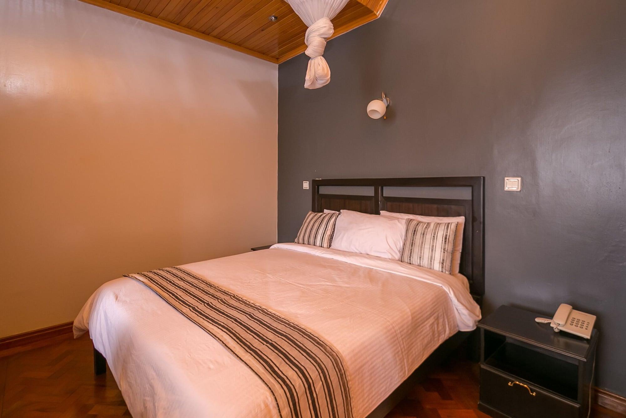 Meltonia Luxury Aparthotel
