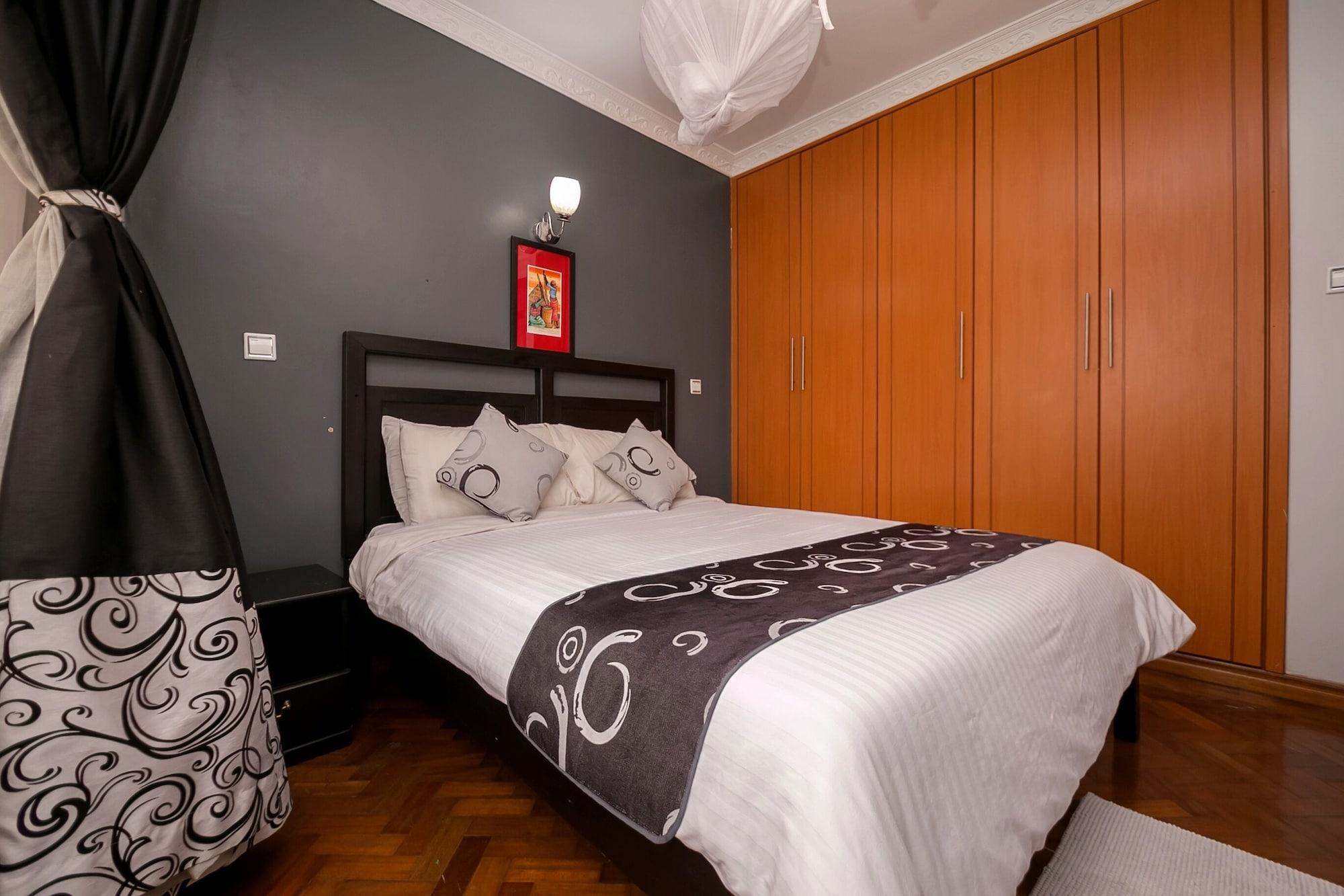 Meltonia Luxury Aparthotel 4*