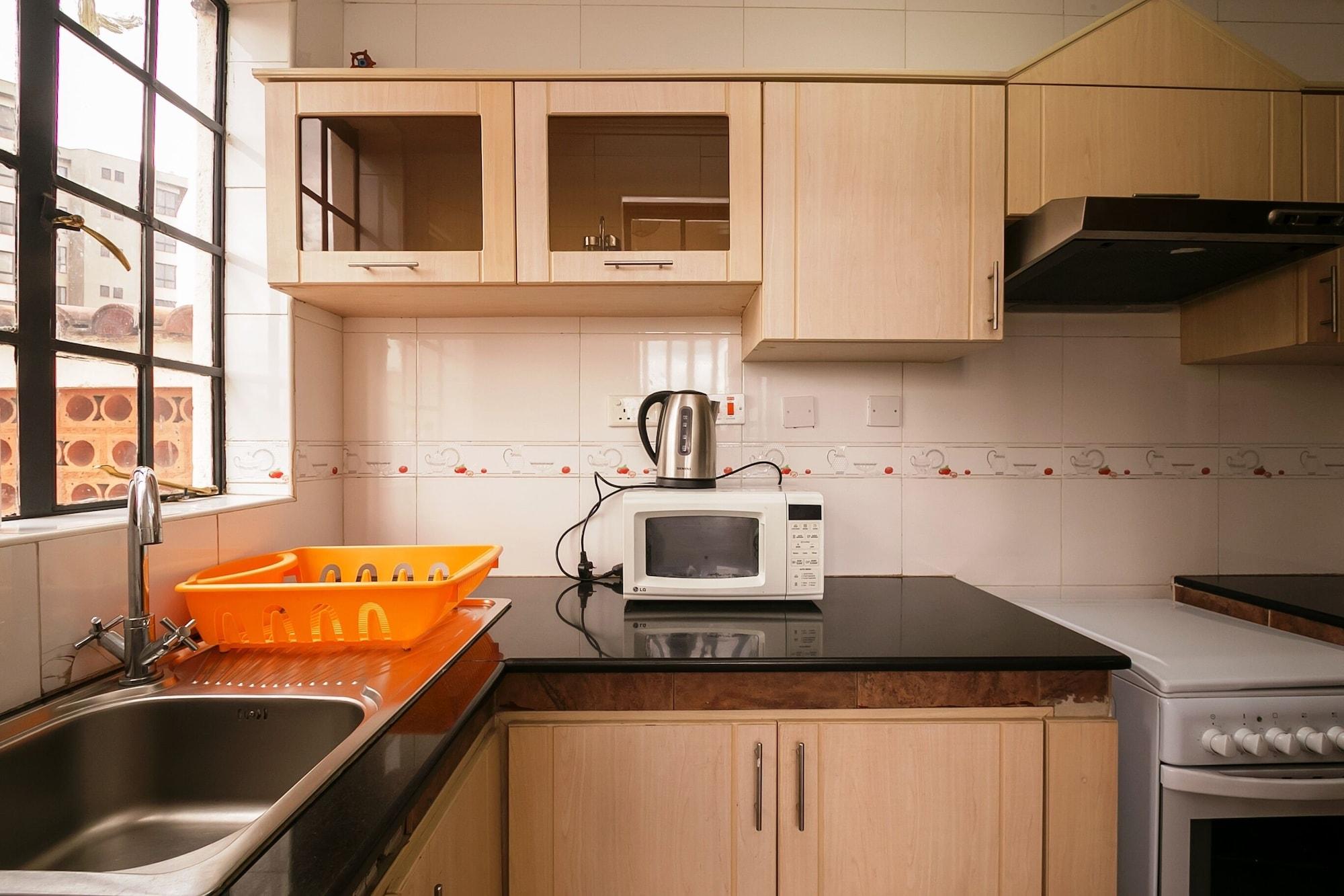 Meltonia Luxury Aparthotel