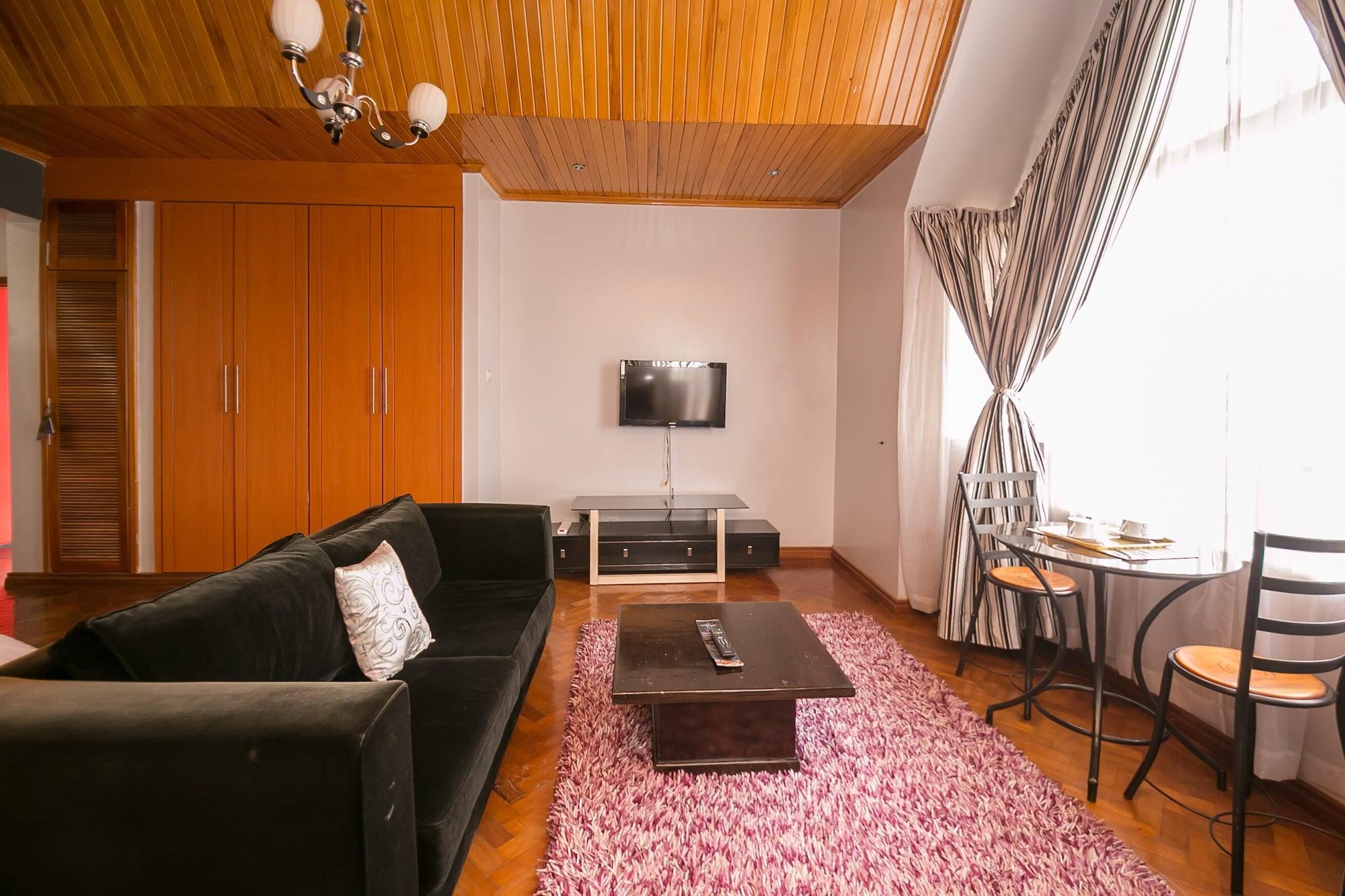 Meltonia Luxury Aparthotel 4*