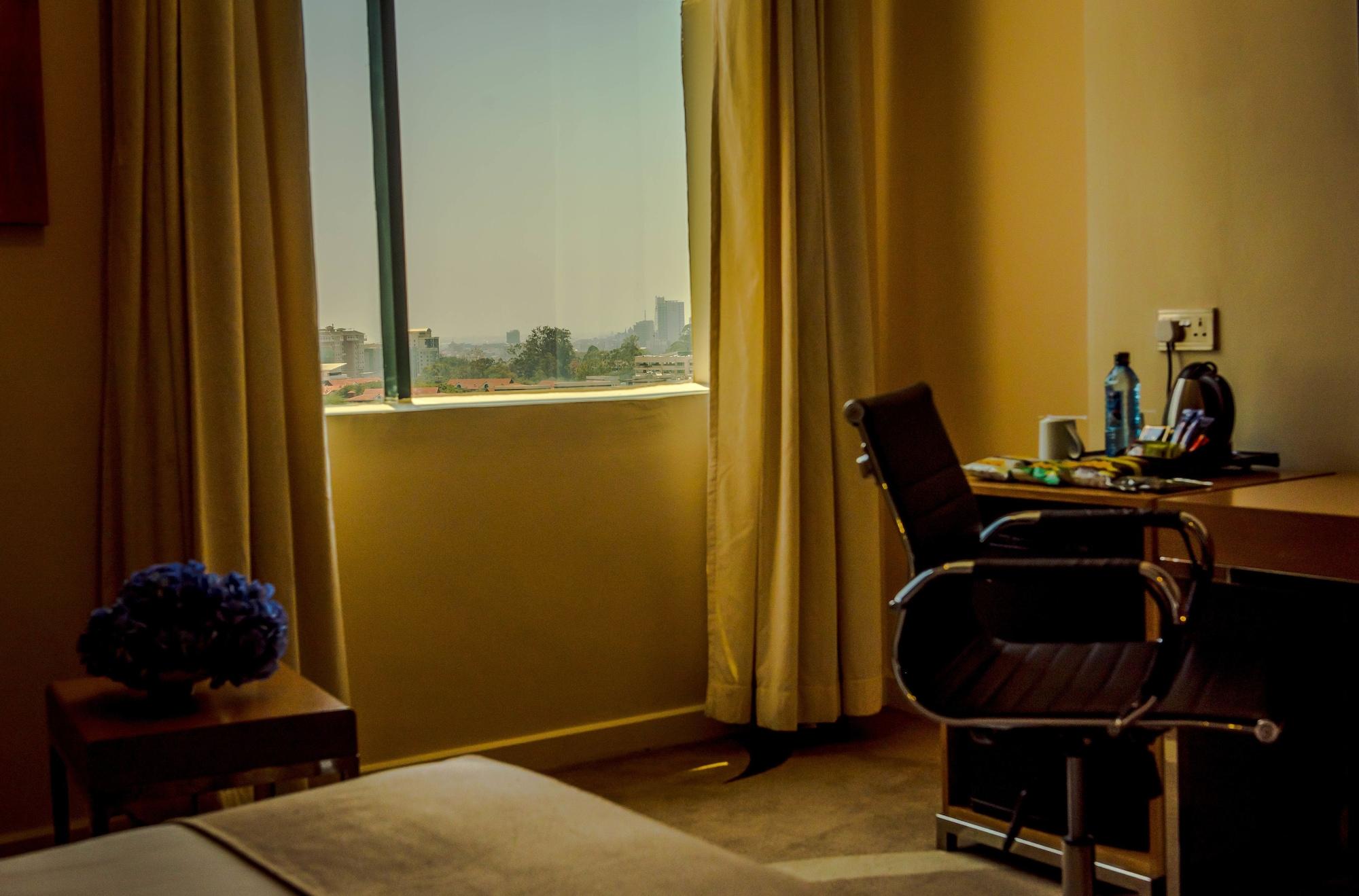 Prideinn Azure Westlands Hotel
