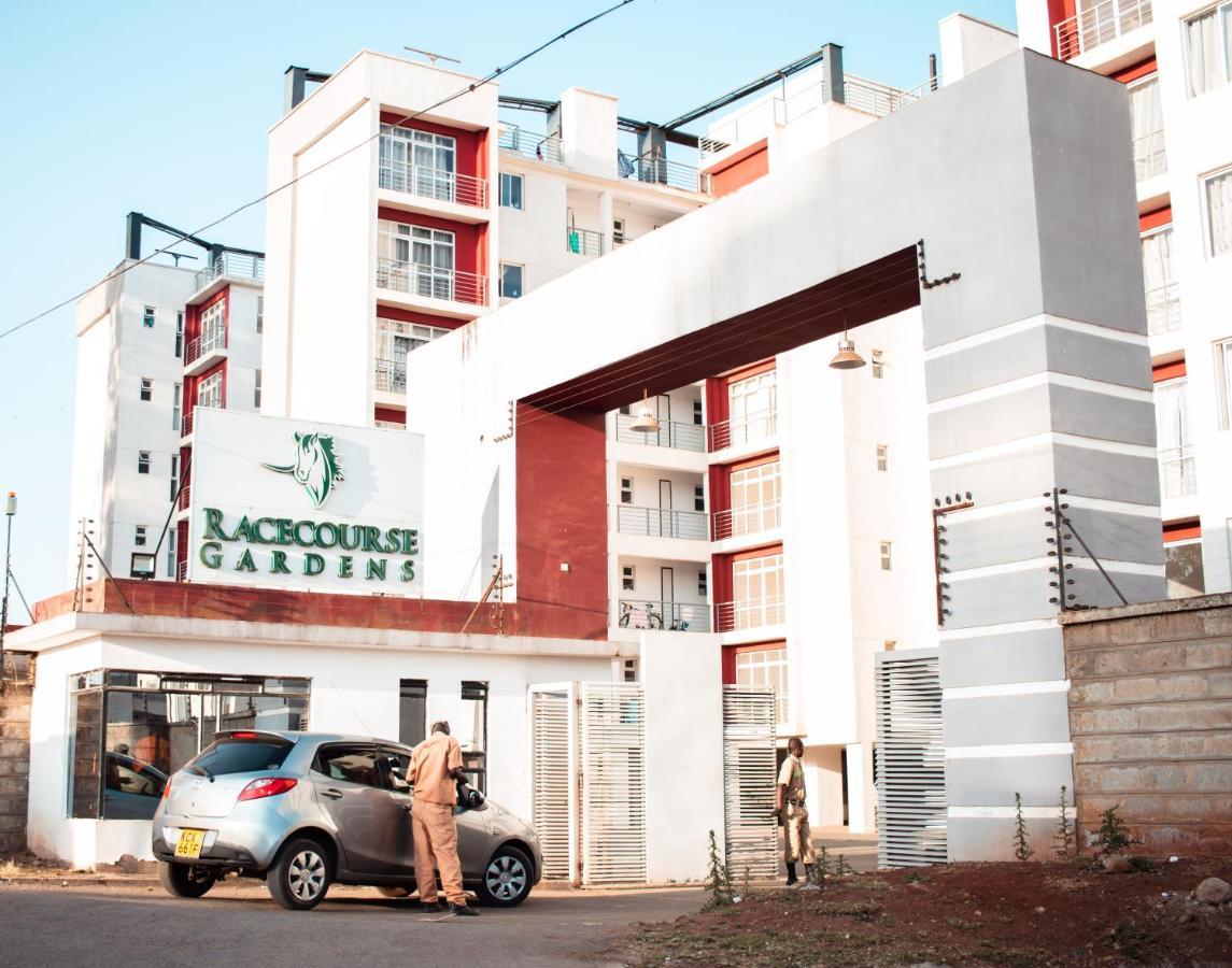 Cosy Studio With Swimming Pool, Free Parking Apartment Nairobi