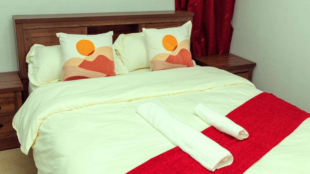 802 Deluxe , King-bed Luxury Ruiru , Eastern By Pass Nairobi