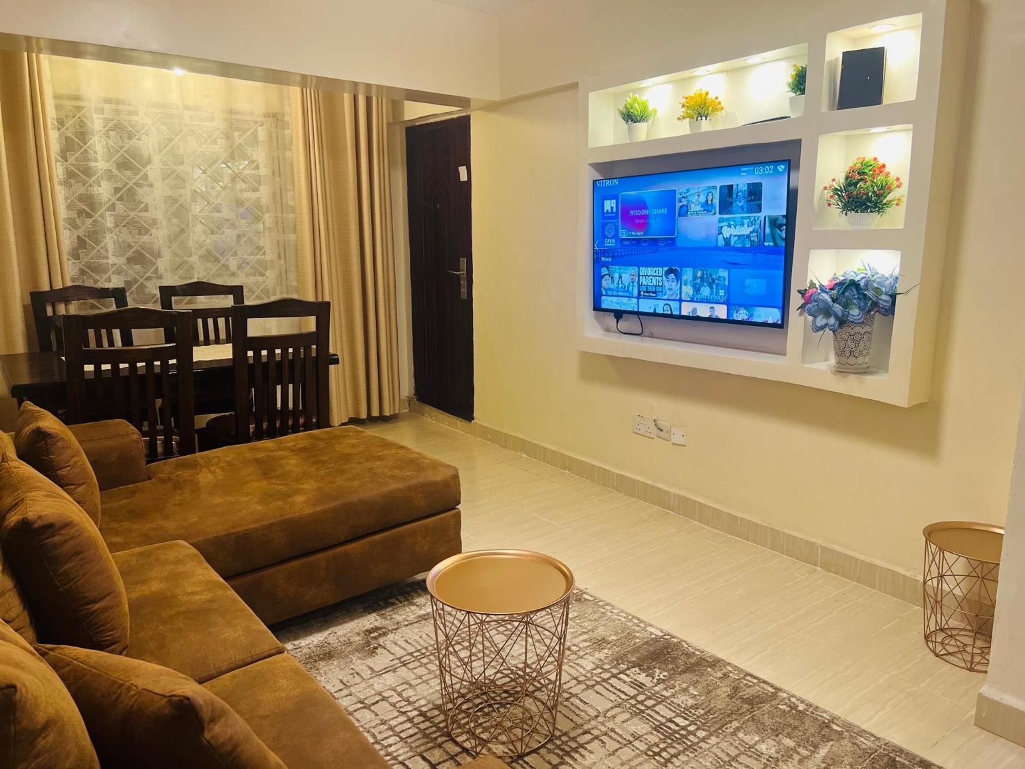 Eastleigh Executive Furnished Next To Bbs Mall *