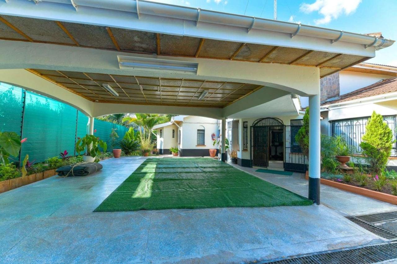 Guest house The Premier Nairobi