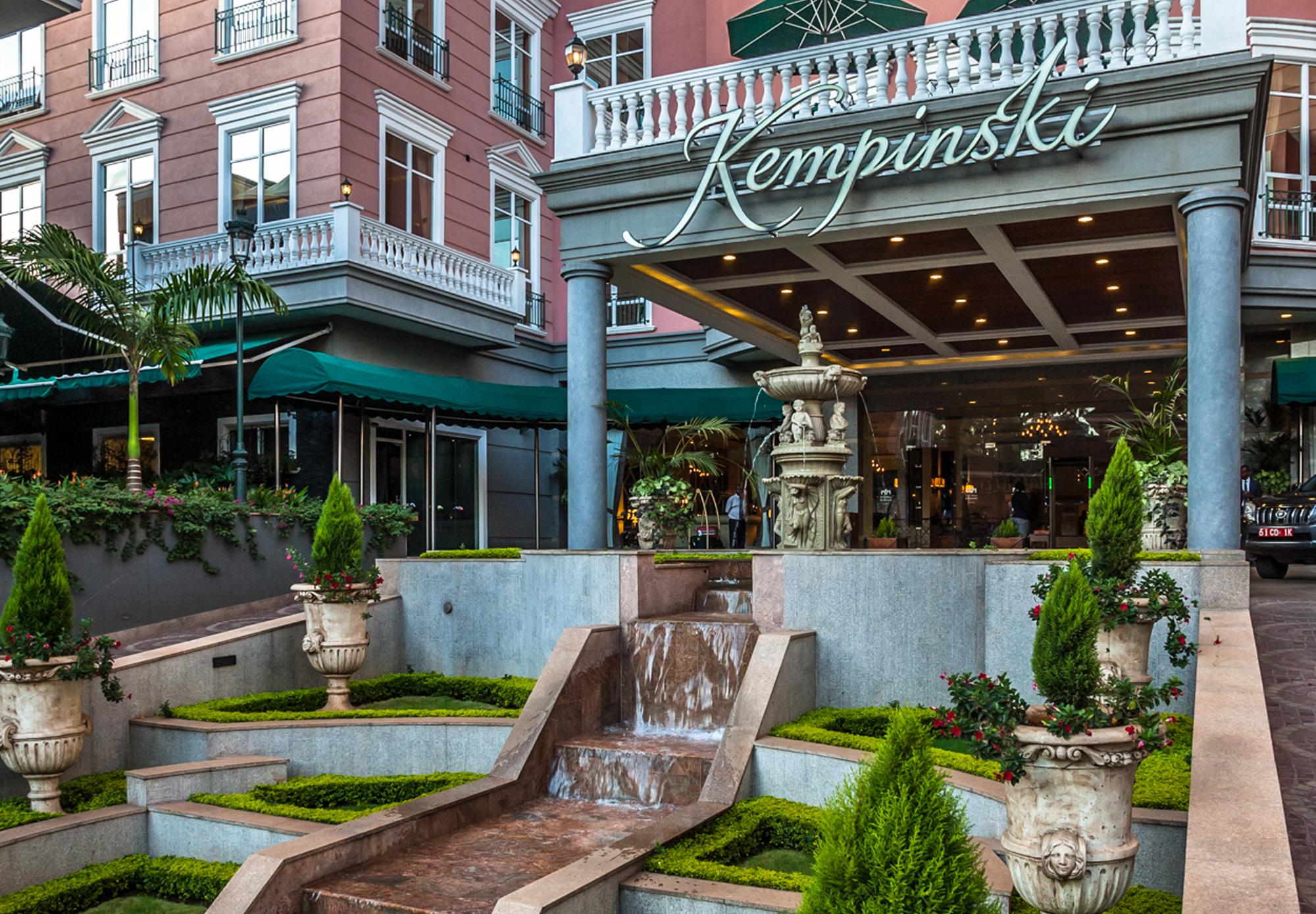 Rosa Kempniski Kenya 5* Nairobi