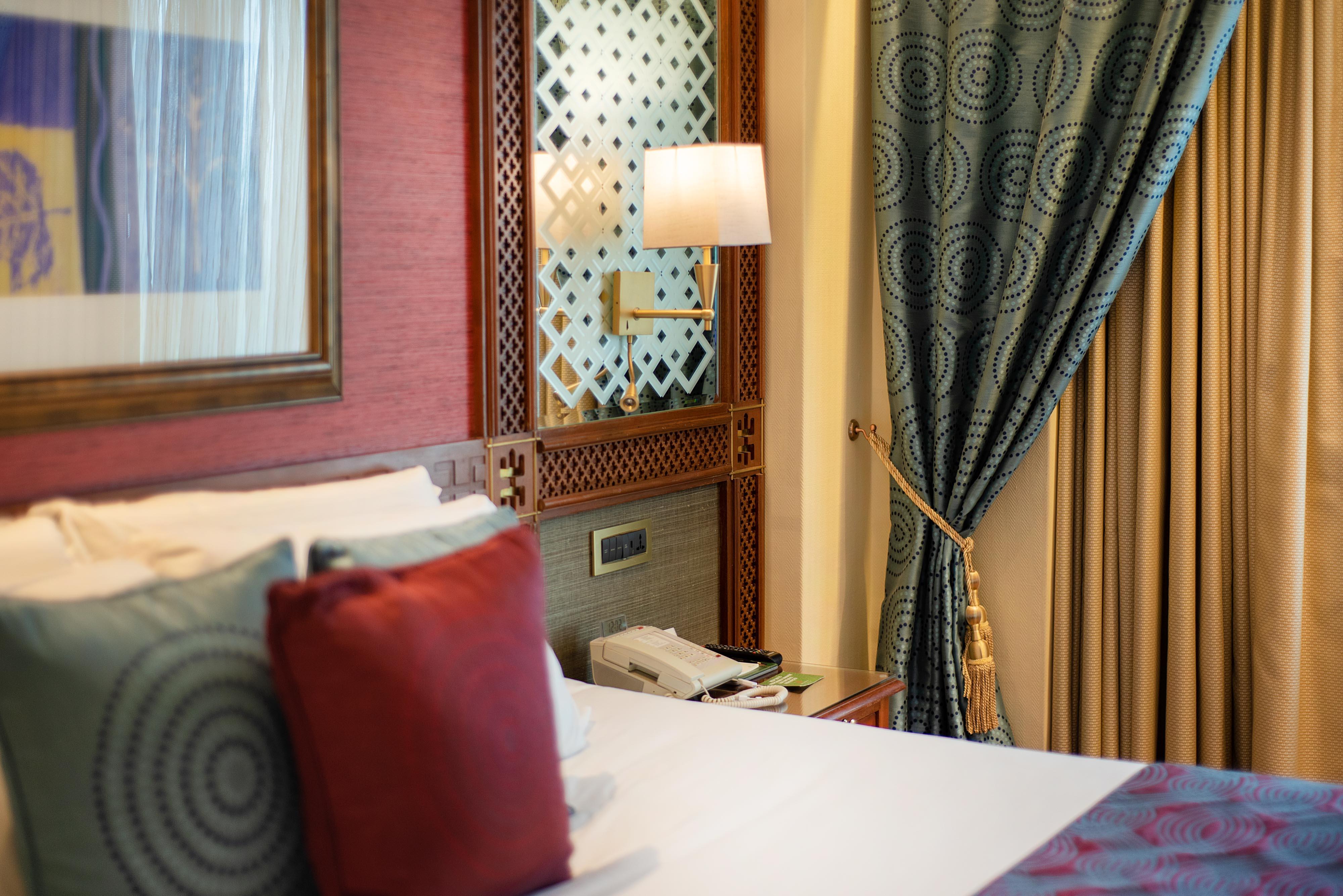 Hotel Serena 5*