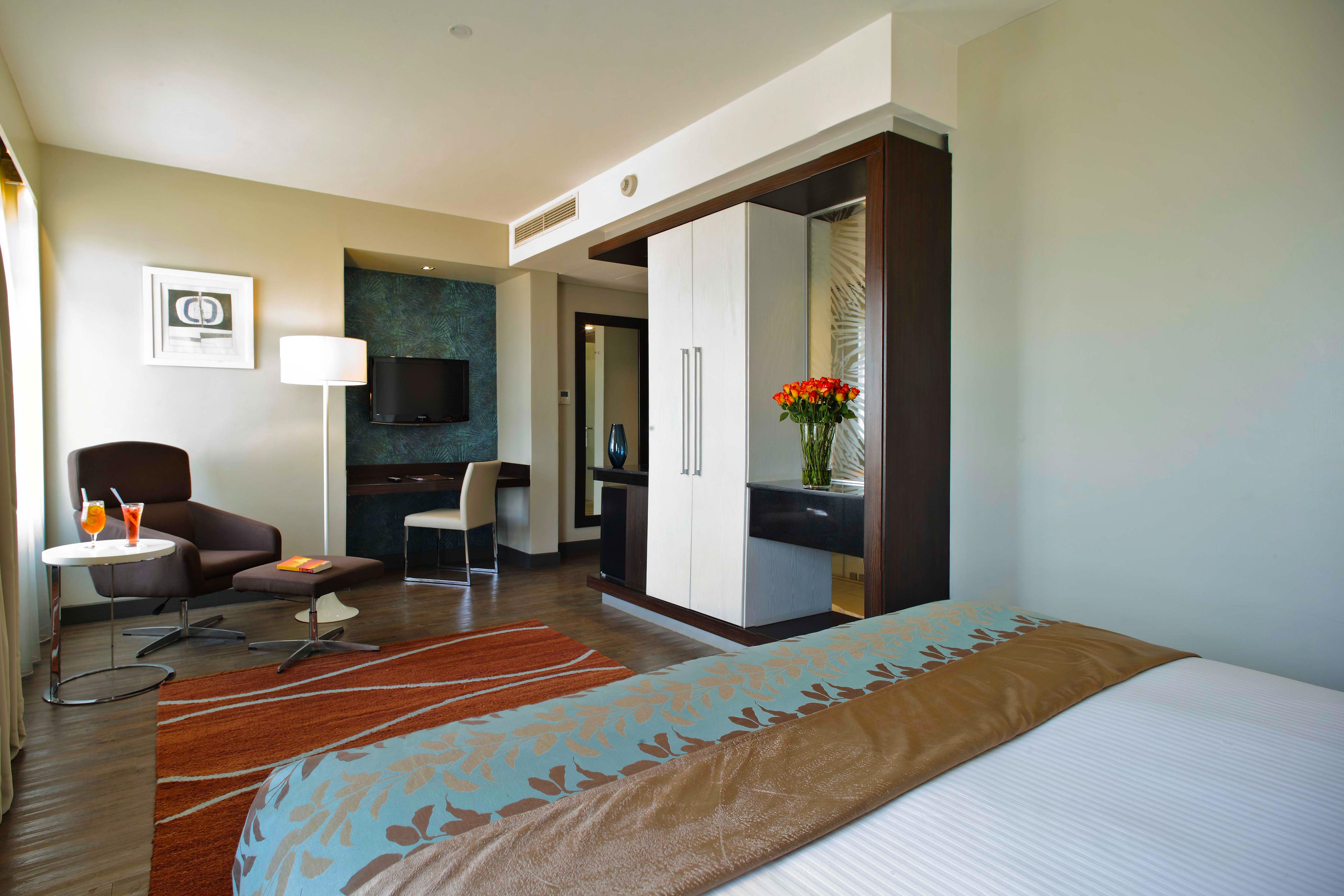 Eka Hotel