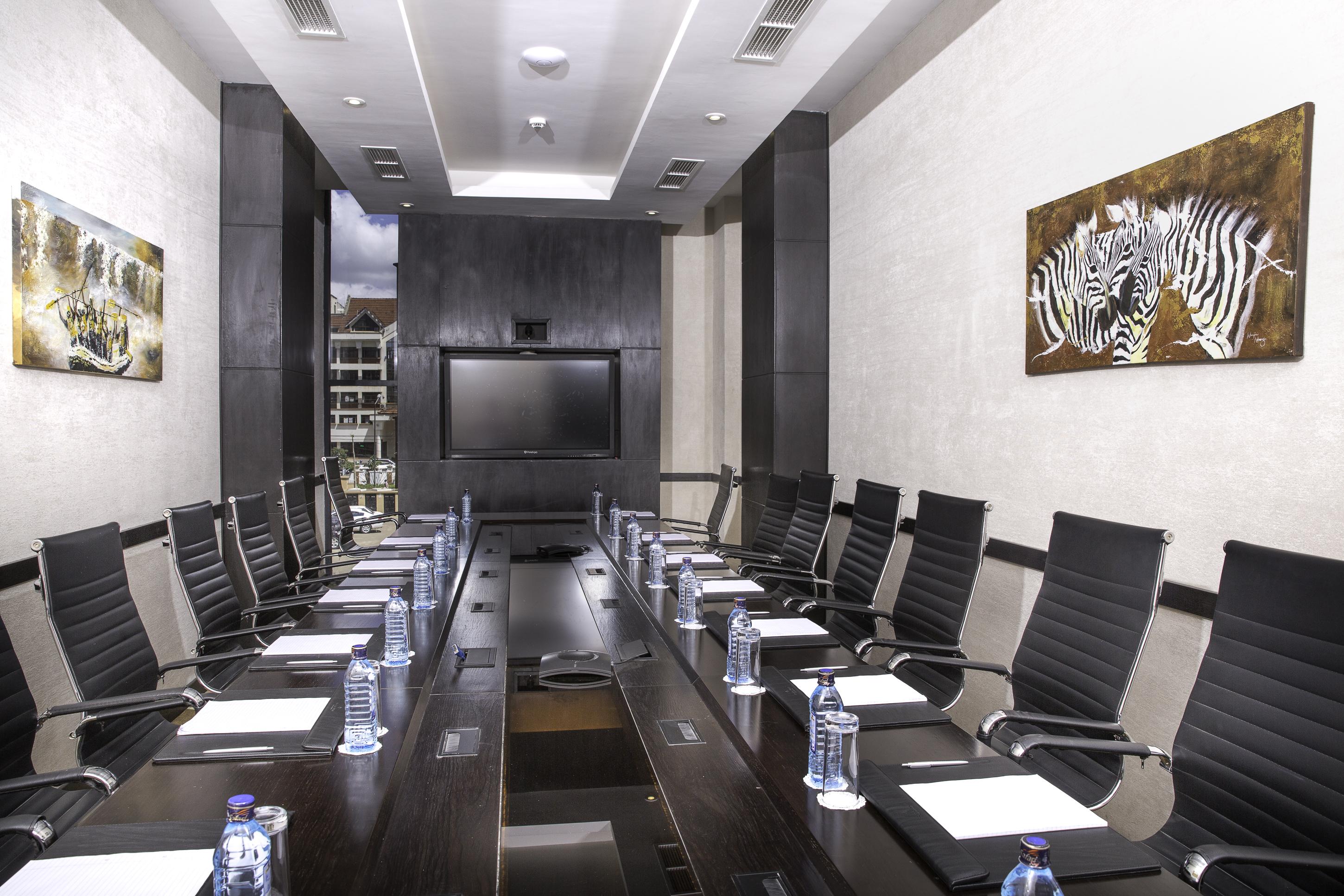 Royal Tulip Canaan Hotel 4*