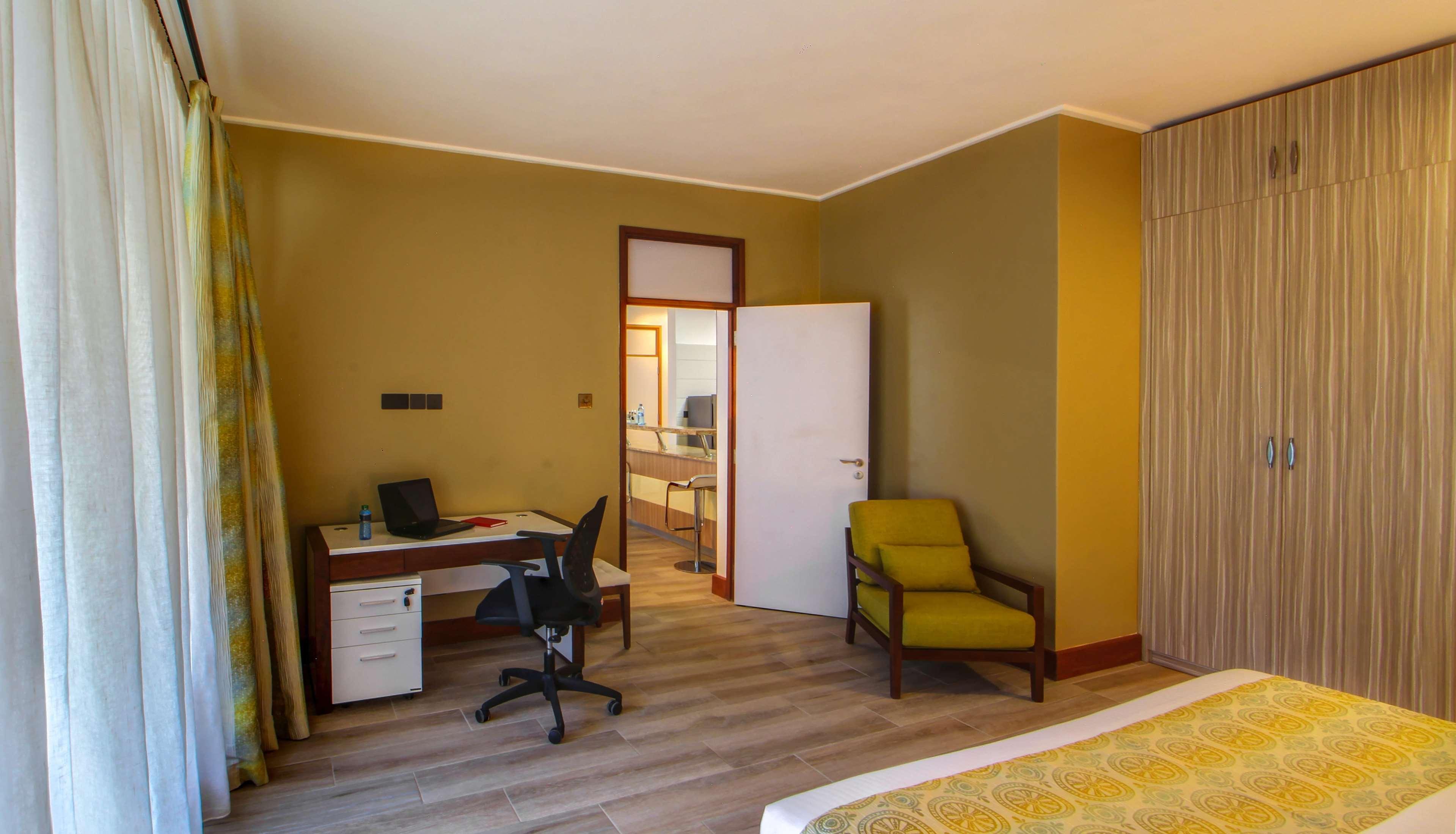 Executive Residency By Western