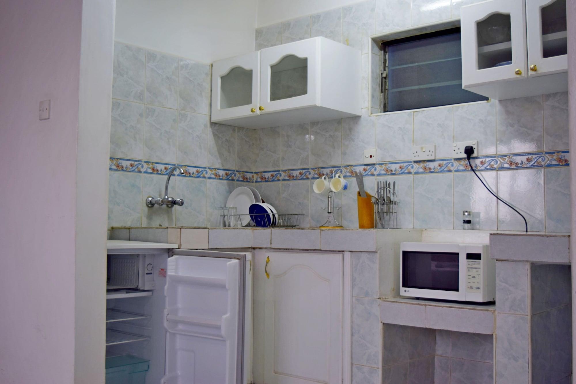 Ywca Parkview Apartment *