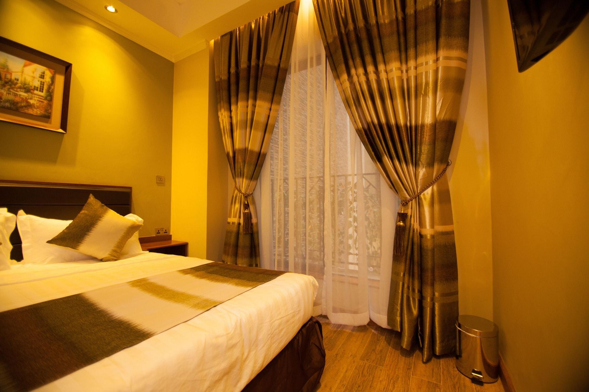After 40 Hotel 3*